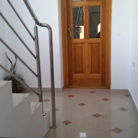 Apartman Lavanda *