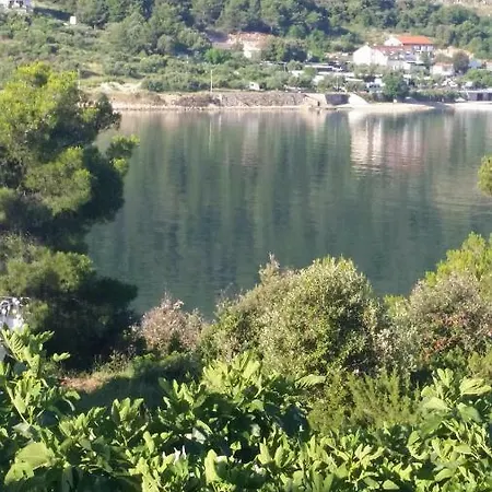 Apartman Lavanda Apartment Grebastica