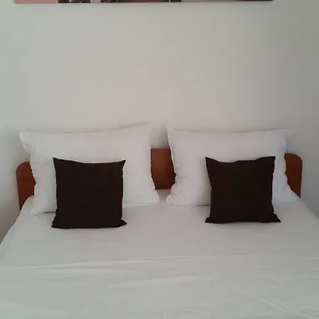 Apartman Lavanda Apartment *